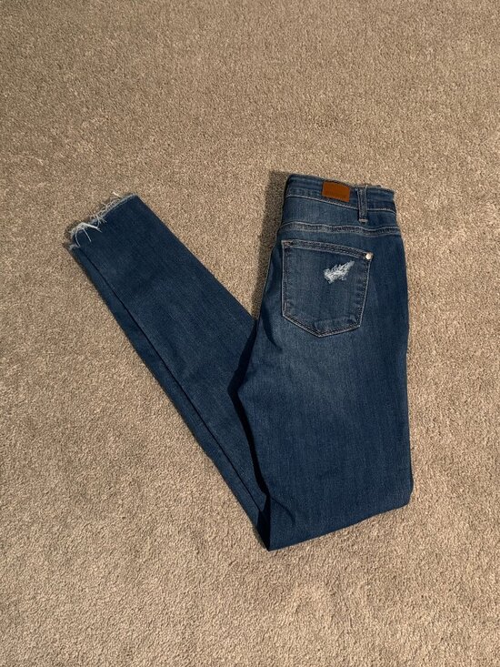 Judy Blue Denim - Judy Blue High Rise Button Fly Destructed Medium Wash Jeans Size 7/28 (28x32)